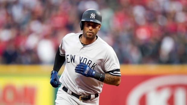 aaron-hicks-inside-the-park-homer.jpg